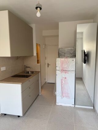  Appartement à louer 1 pièce 14 m²