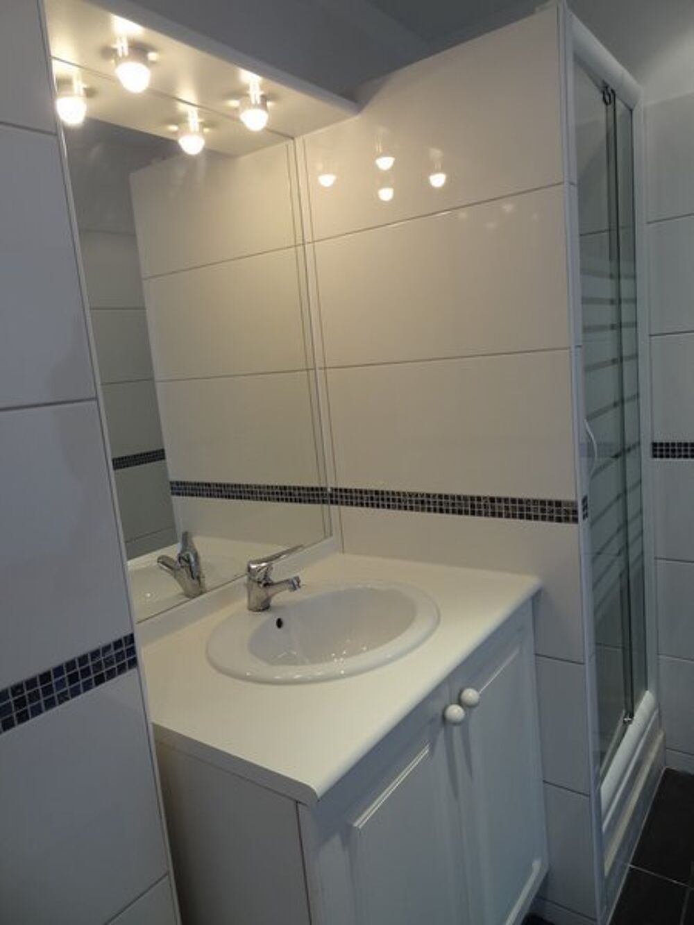 location Appartement - 1 pièce(s) - 19 m² Marseille 8