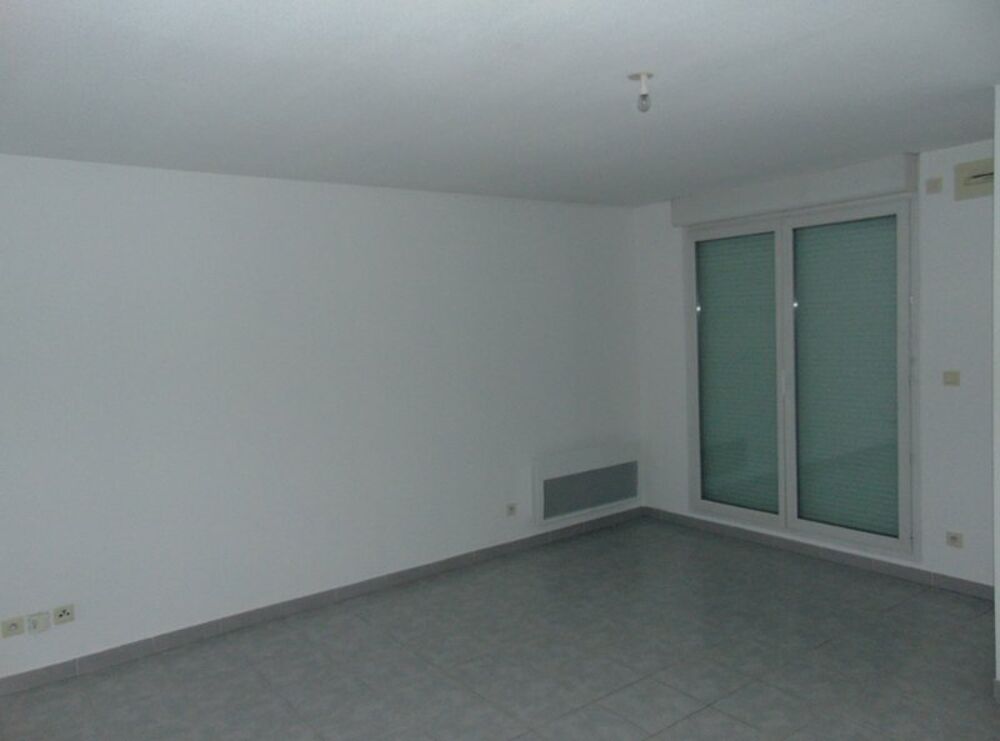 location Appartement - 3 pièce(s) - 65 m² Marseille 16