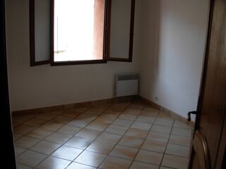  Appartement à louer 3 pièces 55 m²