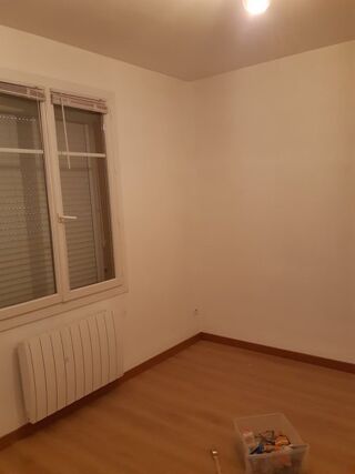  Appartement à louer 3 pièces 76 m²
