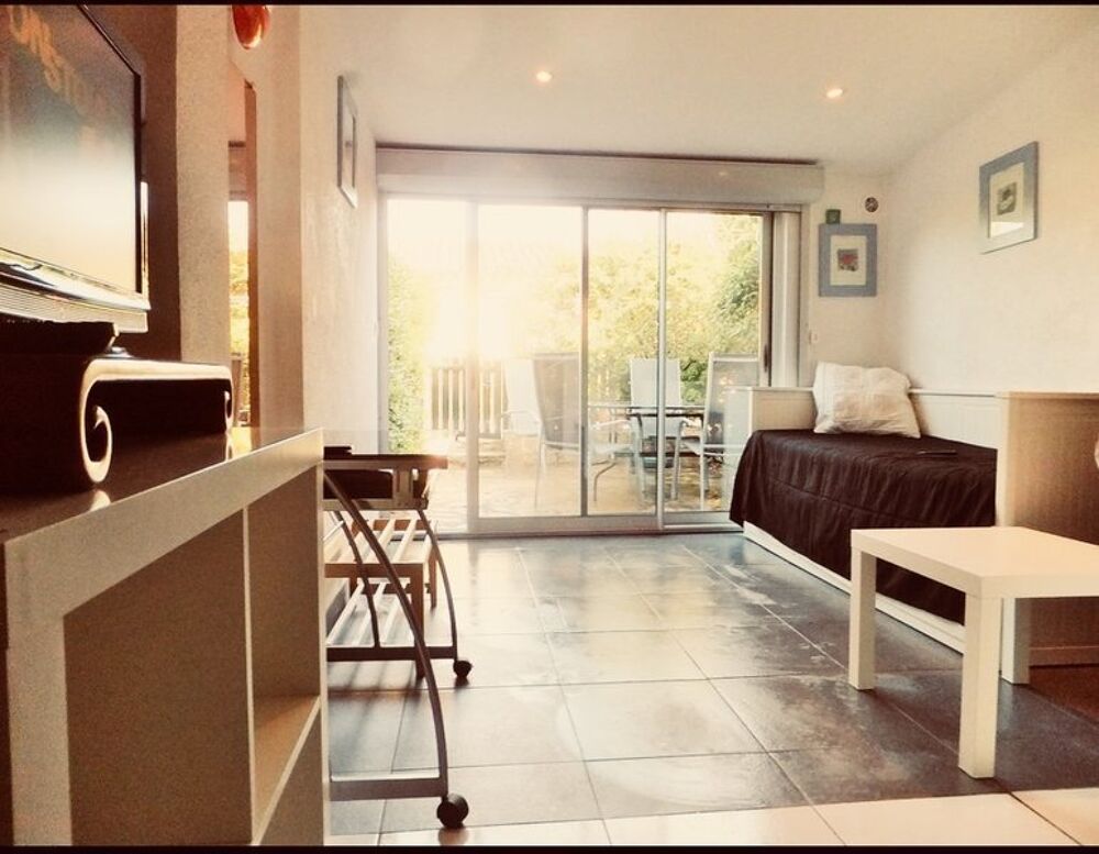 location Appartement - 2 pièce(s) - 33 m² Le Lavandou (83980)