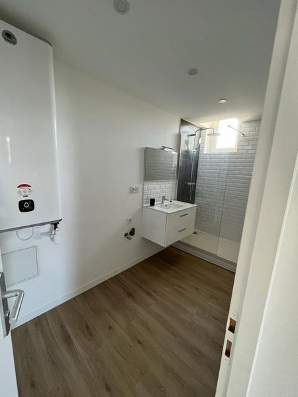location Appartement - 2 pièce(s) - 40 m² Marseille 3