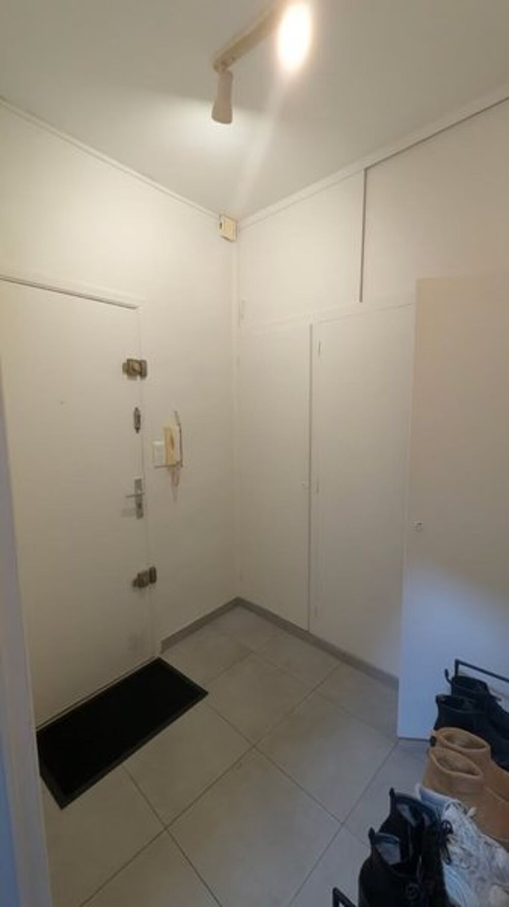 location Appartement - 1 pièce(s) - 35 m² Marseille 4