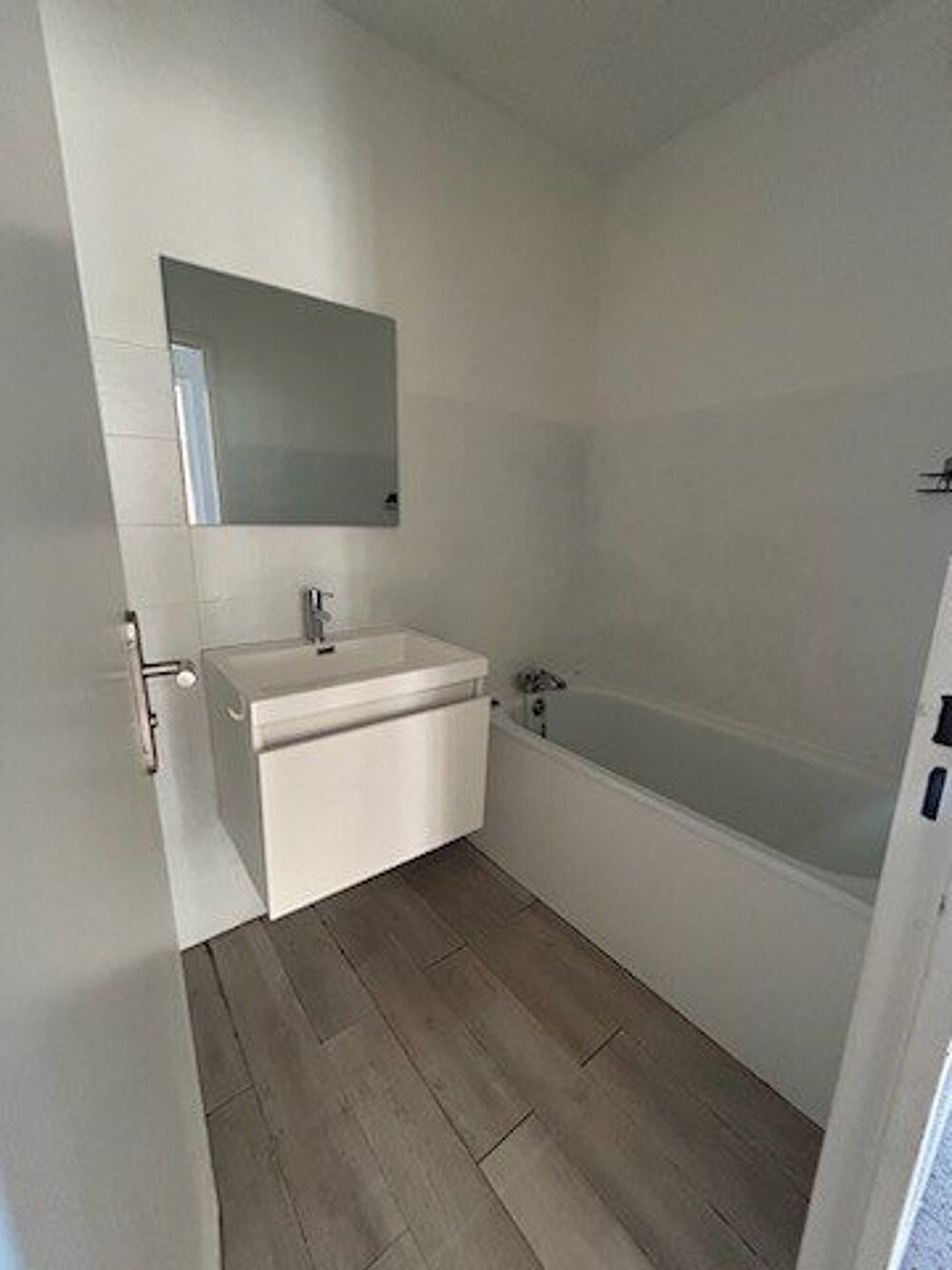 location Appartement - 3 pièce(s) - 62 m² Marseille 14