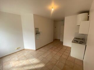 location Appartement - 1 pièce(s) - 20 m² Marseille 9