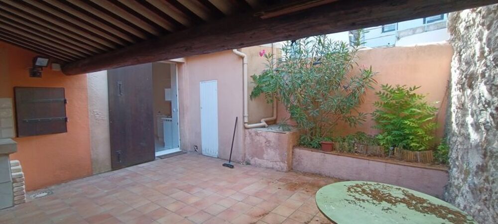 13120 GARDANNE T2 vide ou meublé Sejour ,Cuisine ouver....
