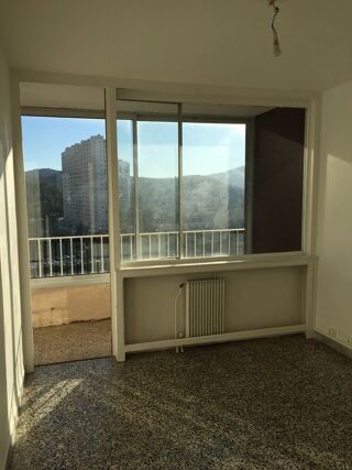  Appartement  louer 4 pices 73 m