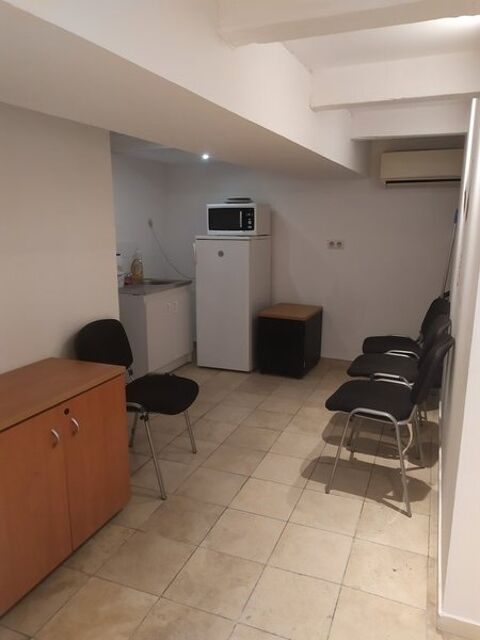  Location / Local Commercial - 18 m² 