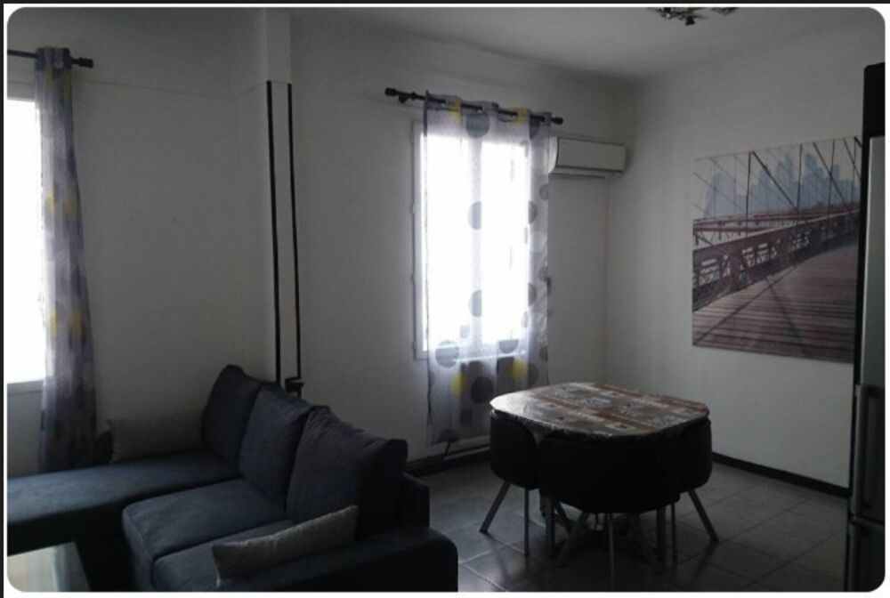 location Appartement - 2 pice(s) - 40 m Marseille 7