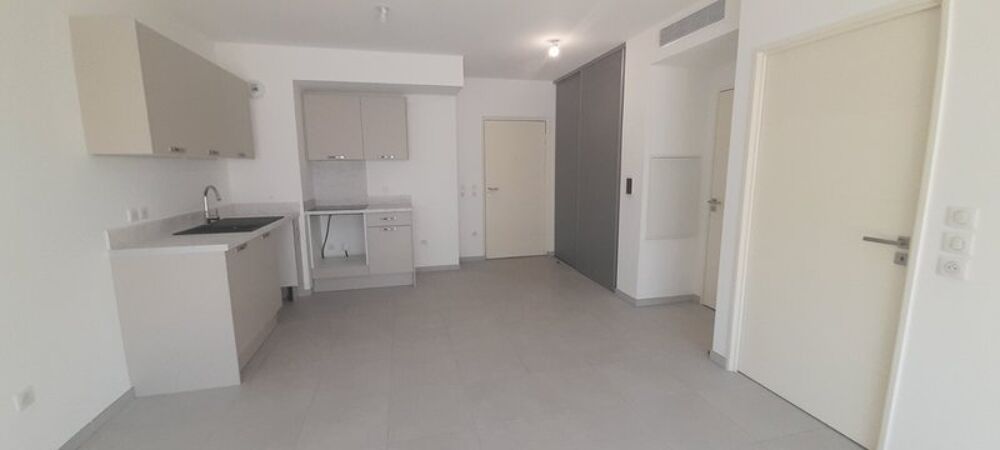 location Appartement - 2 pièce(s) - 48 m² Marseille 8