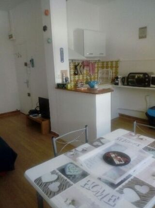  Appartement à louer 2 pièces 45 m²