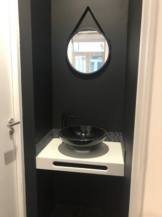  Appartement à louer 4 pièces 100 m²