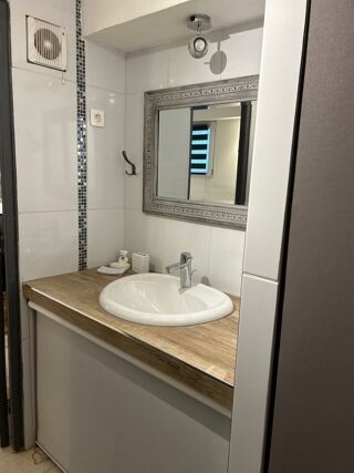  Appartement à louer 1 pièce 47 m²