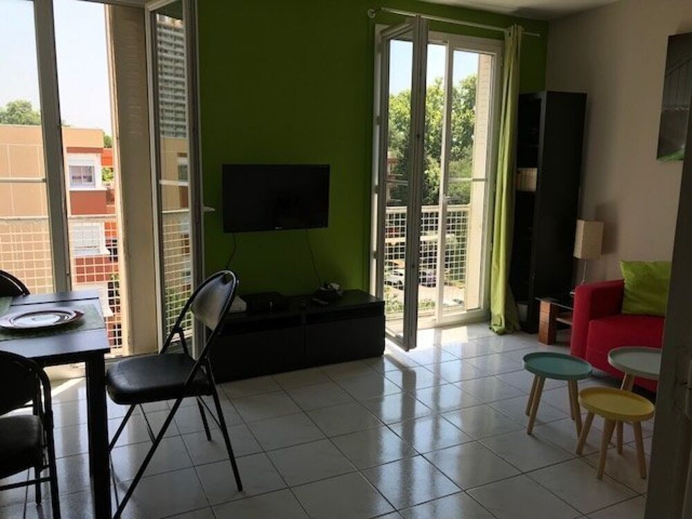location Appartement - 4 pièce(s) - 78 m² Marseille 9
