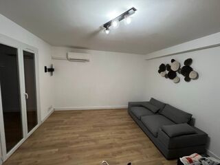  Appartement à louer 2 pièces 40 m²