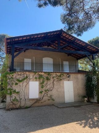  Maison à louer 6 pièces 136 m²
