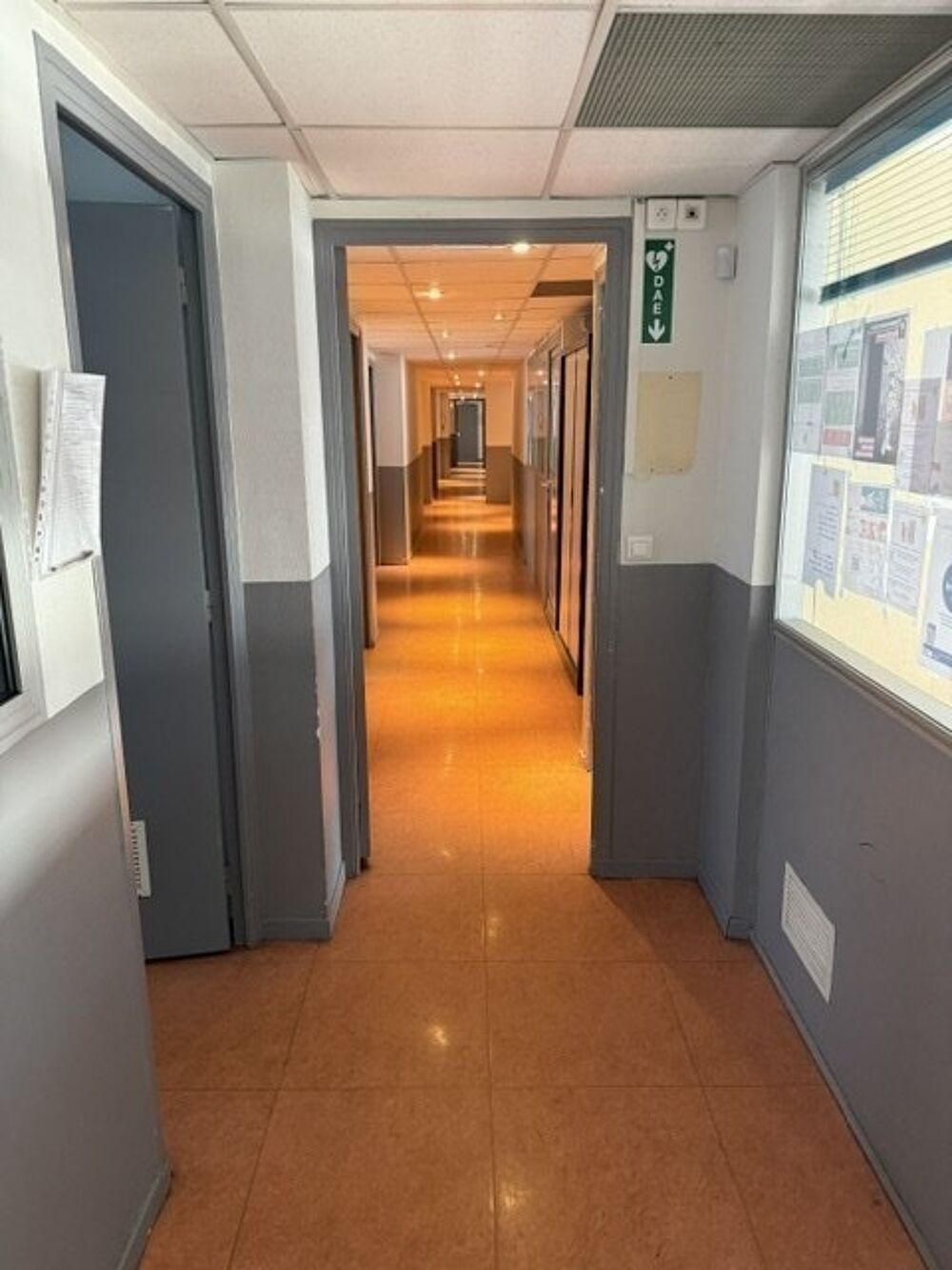   Location / Local Commercial - 360 m² 