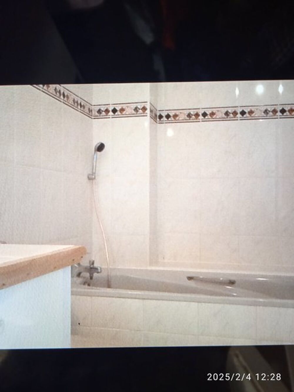 location Appartement - 2 pièce(s) - 56 m² Marseille 8