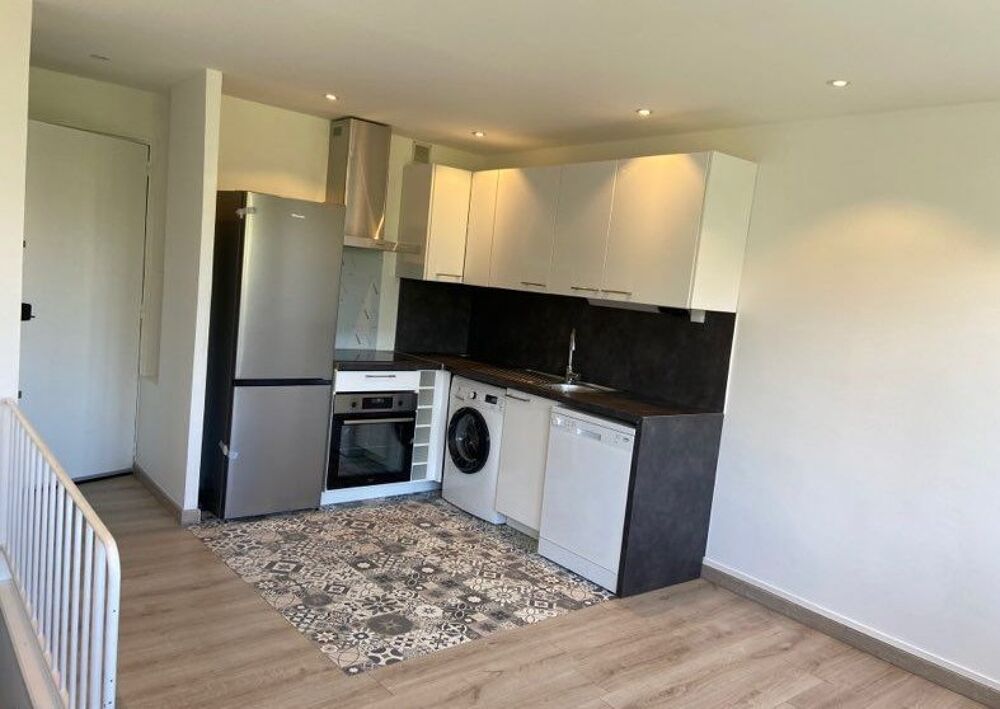 13008 Le rouet MARSEILLE T4 70m2 habitable, dans Sejour....