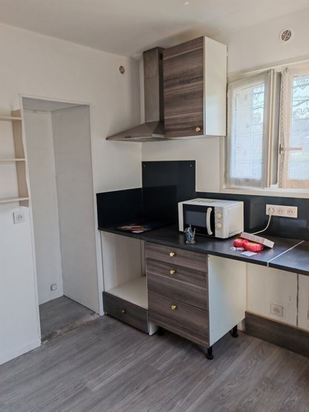 T2 en rez-de-chaussée - 13400 AUBAGNE Ce logement....