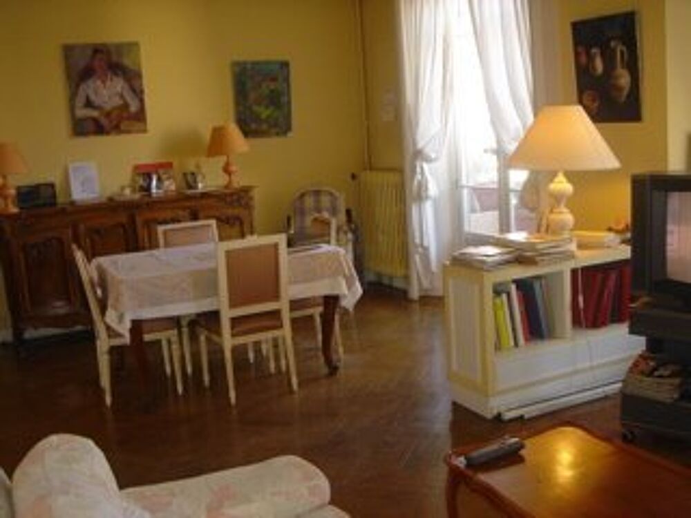location Appartement - 4 pièce(s) - 115 m² Marseille 6