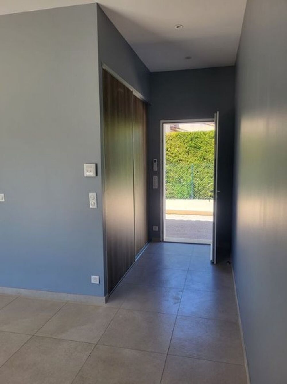 Aubagne Villa T4 Neuve - Plain-pied avec terrasse, jardi....