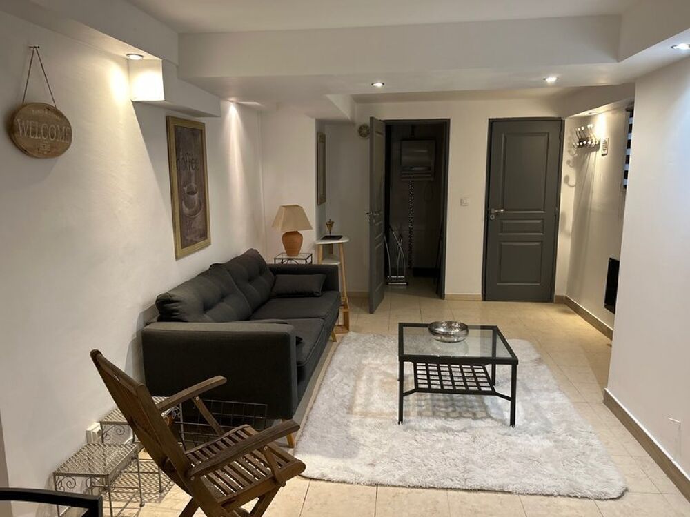 location Appartement - 1 pièce(s) - 47 m² Marseille 9