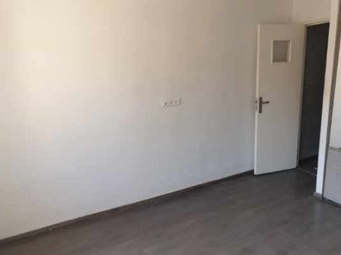  Appartement � louer 2 pi�ces 66 m�