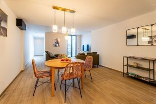  Appartement à louer 3 pièces 76 m²
