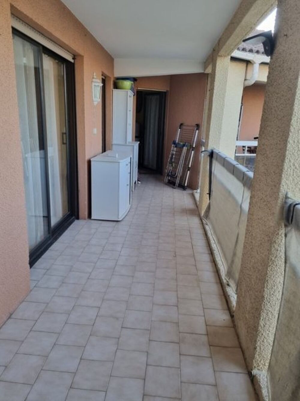 location Appartement - 2 pièce(s) - 70 m² Marseille 8