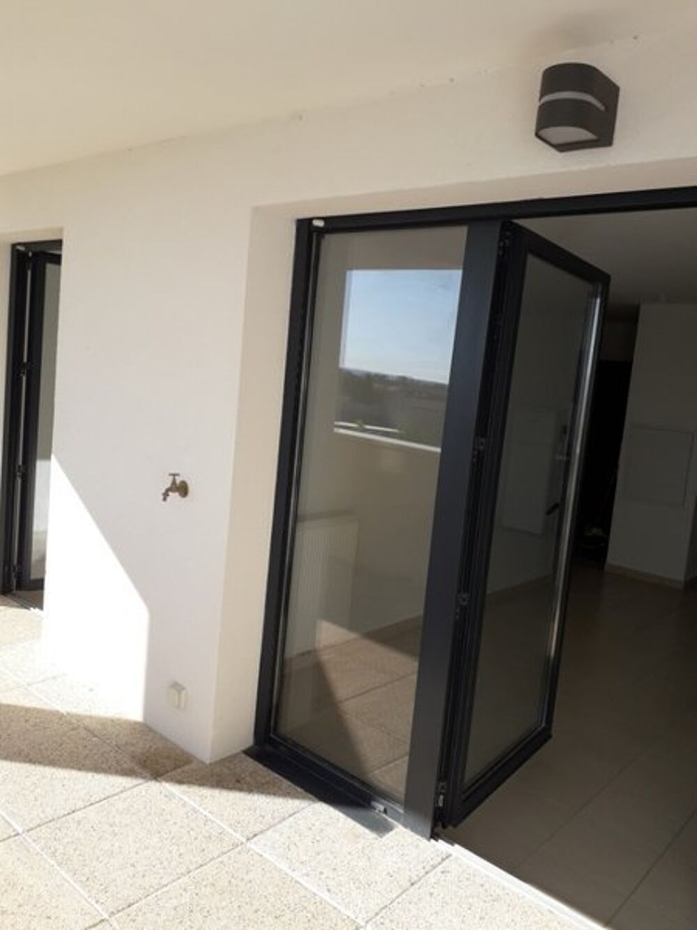 location Appartement - 3 pièce(s) - 57 m² Aix-en-Provence (13100)