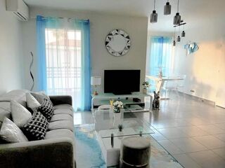 location Appartement - 2 pièce(s) - 53 m² Marseille 8