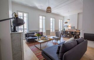  Appartement à louer 4 pièces 92 m²