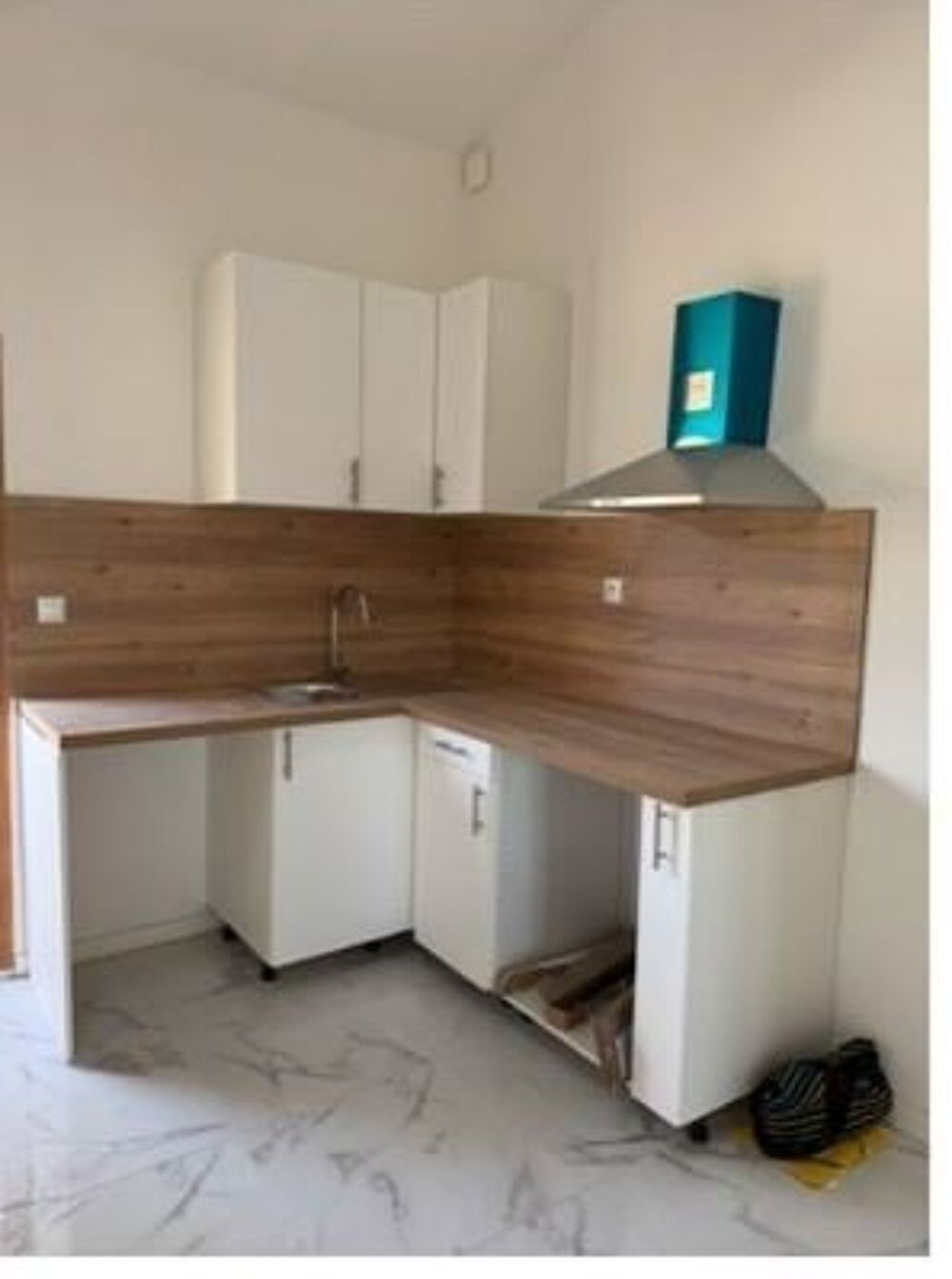 location Appartement - 4 pièce(s) - 100 m² Marseille 15