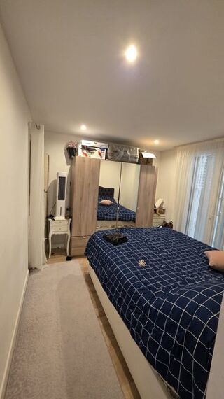  Appartement à louer 4 pièces 65 m²