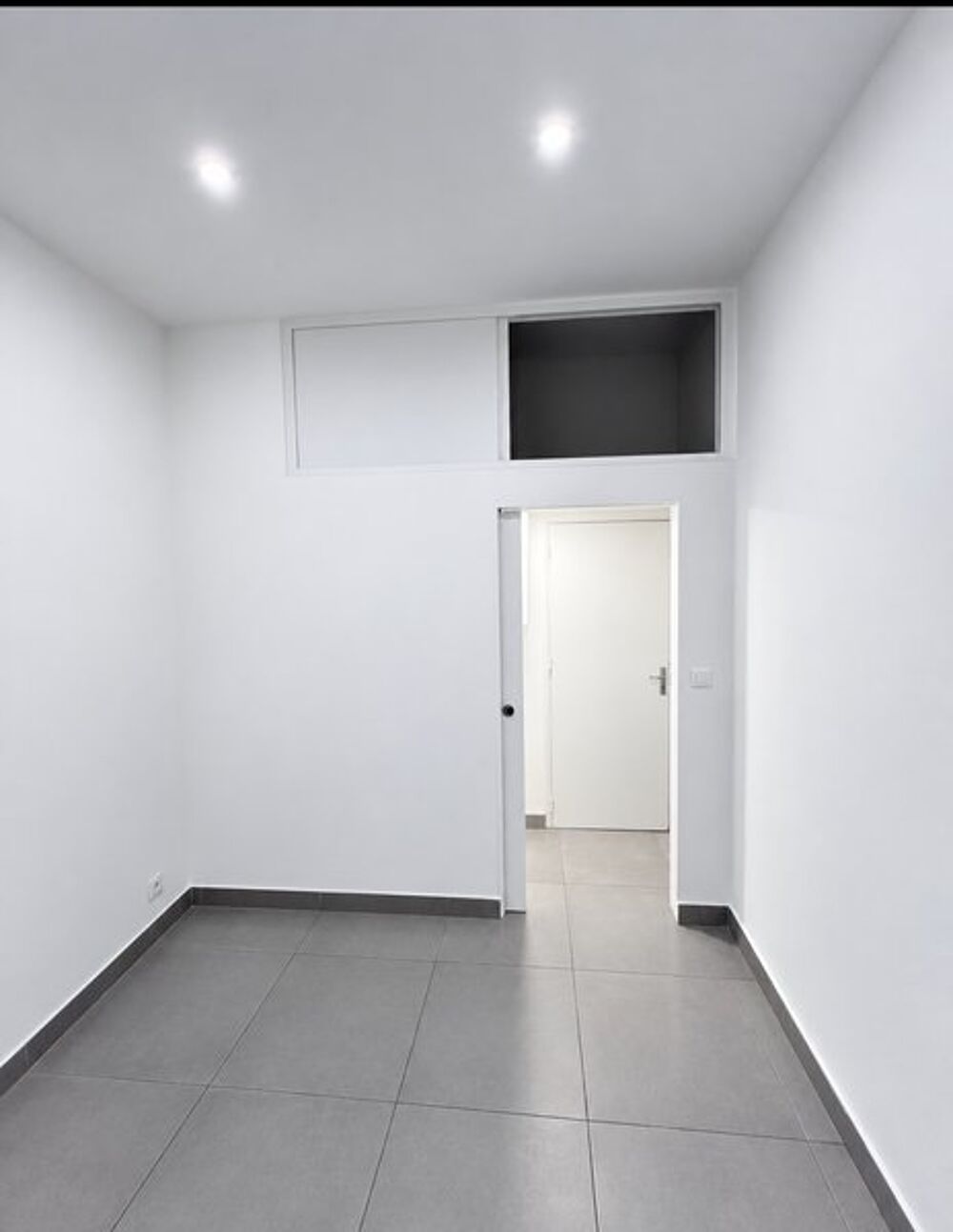location Appartement - 2 pièce(s) - 25 m² Marseille 13