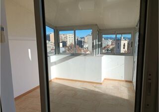  Appartement à louer 3 pièces 80 m²