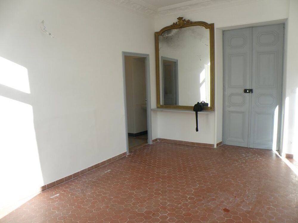 location Appartement - 1 pièce(s) - 29 m² Lauris (84360)