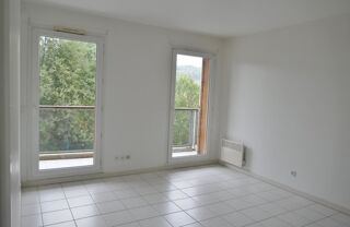  Appartement à louer 2 pièces 38 m²