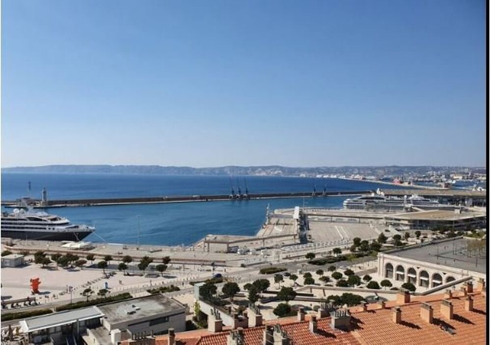 location Appartement - 1 pièce(s) - 28 m² Marseille 2