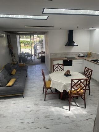  Appartement à louer 3 pièces 88 m²