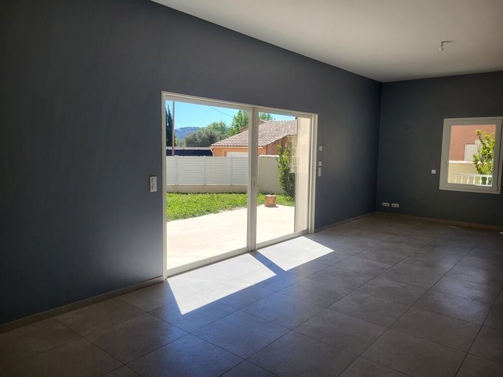 location Maison - 4 pièce(s) - 120 m² Aubagne (13400)
