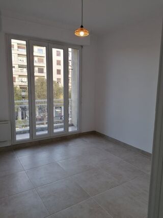  Appartement � louer 3 pi�ces 65 m�