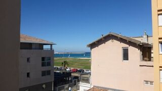  Appartement à louer 2 pièces 45 m² Marseille