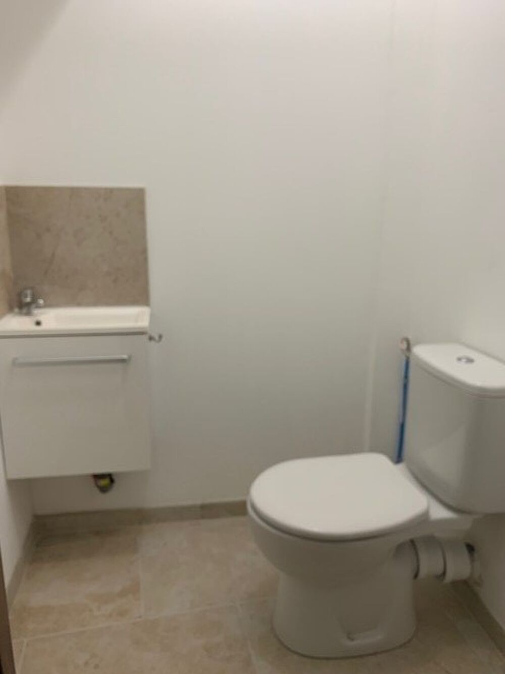 location Appartement - 3 pièce(s) - 70 m² Lançon-Provence (13680)