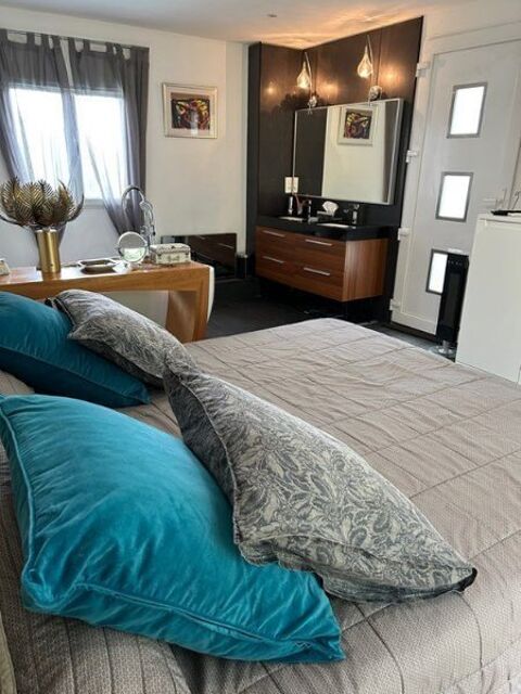  Maison � louer 3 pi�ces 170 m�