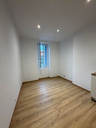  Appartement � louer 1 pi�ce 17 m�