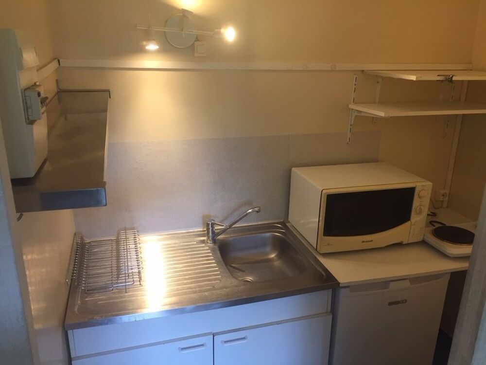 location Appartement - 1 pièce(s) - 15 m² Marseille 8