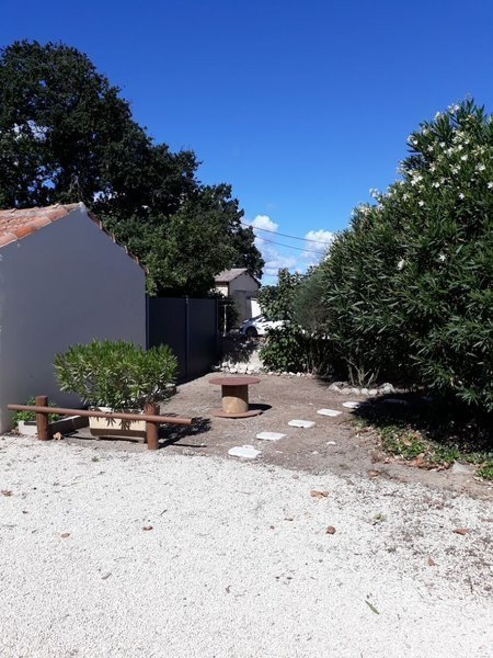 location Maison - 2 pièce(s) - 45 m² Les Milles (13290)